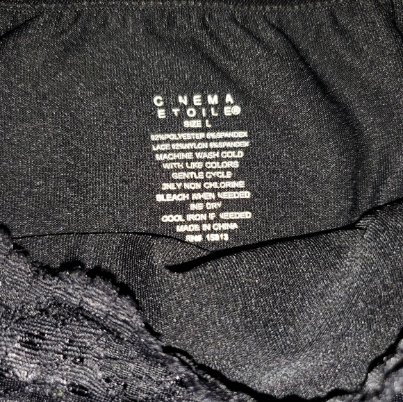 Lacey Top with Lace Straps - Picture 3 of 3